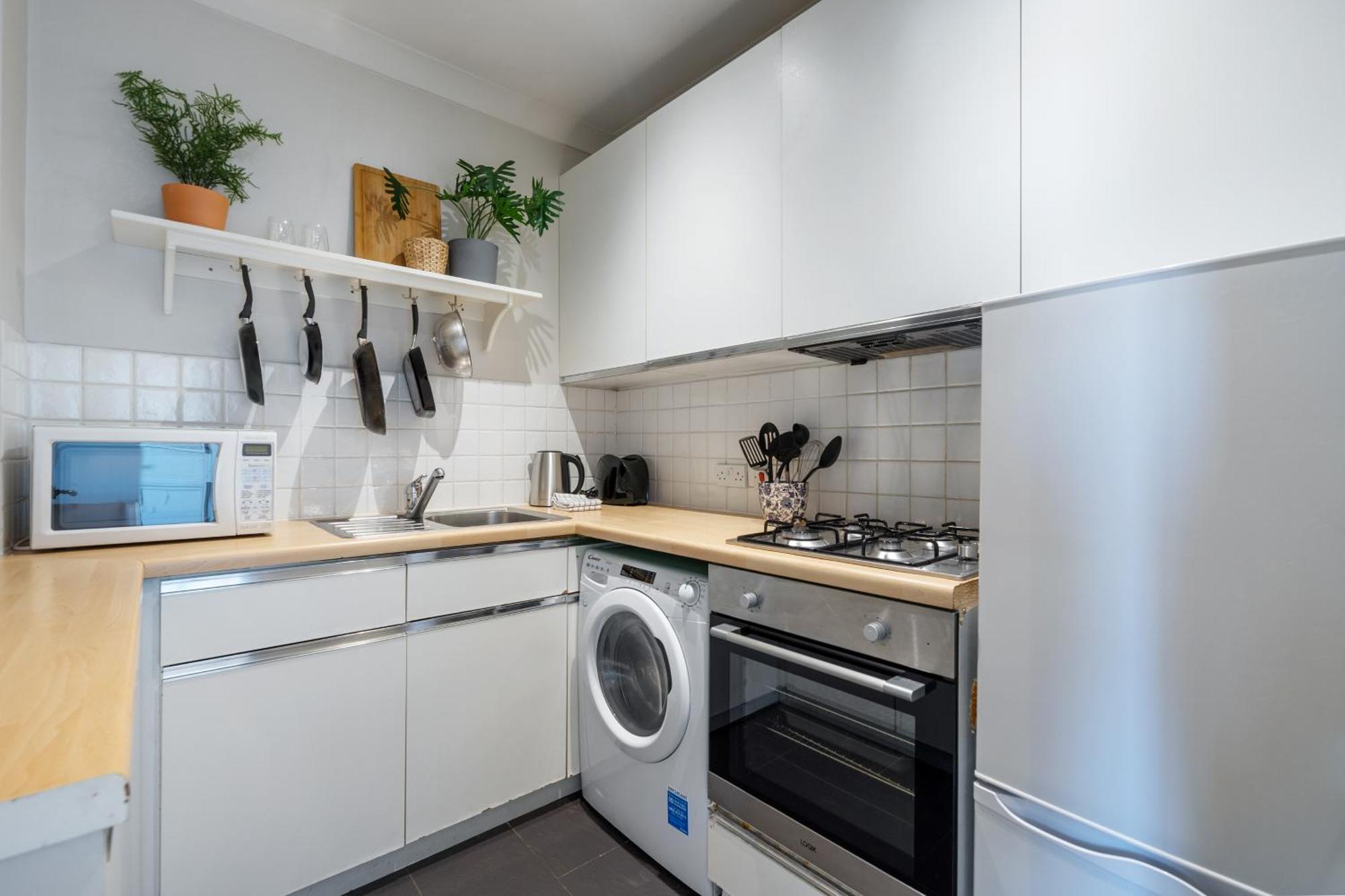 לונדון Fulham Road Apartments מראה חיצוני תמונה