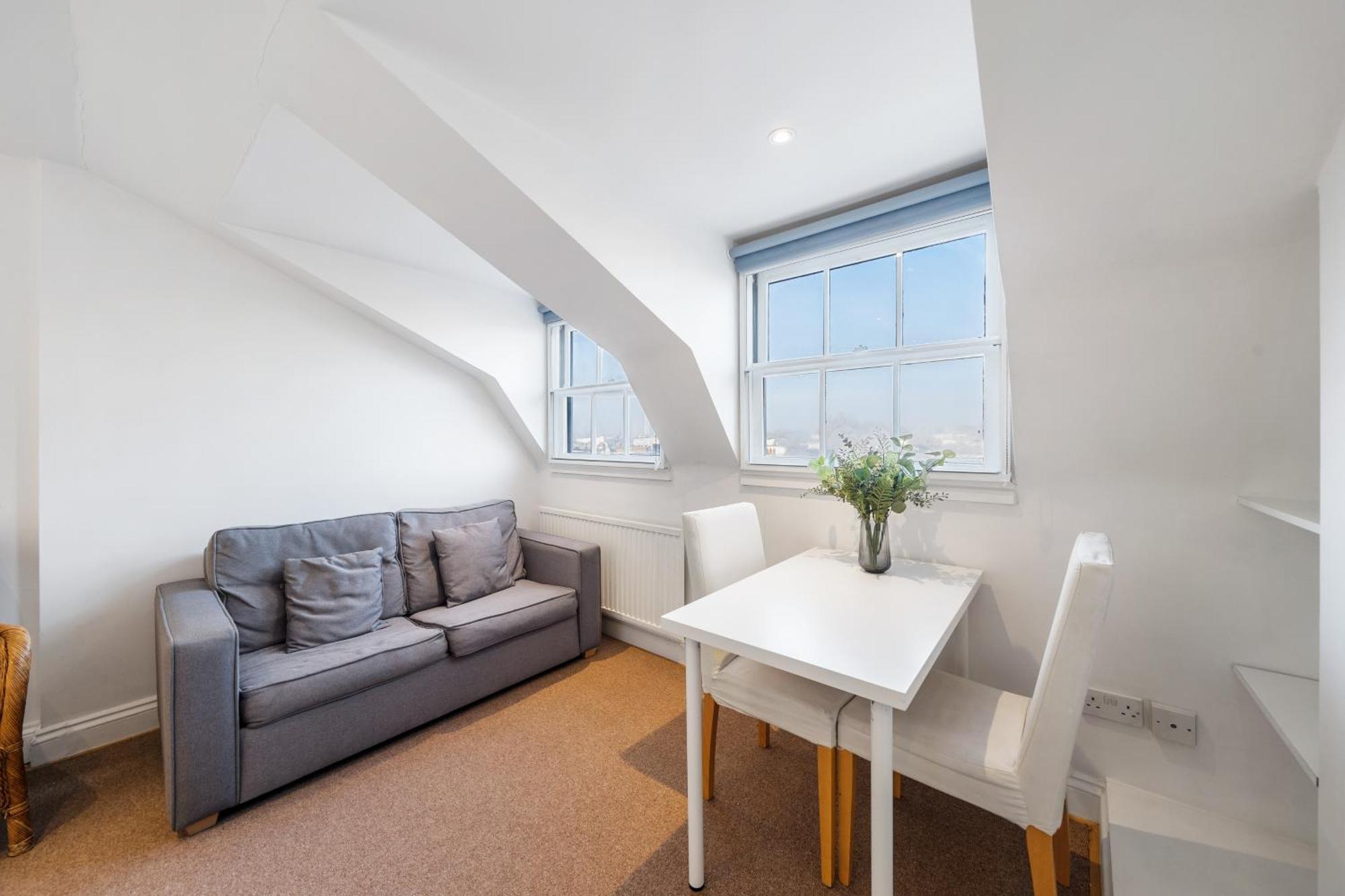 לונדון Fulham Road Apartments מראה חיצוני תמונה